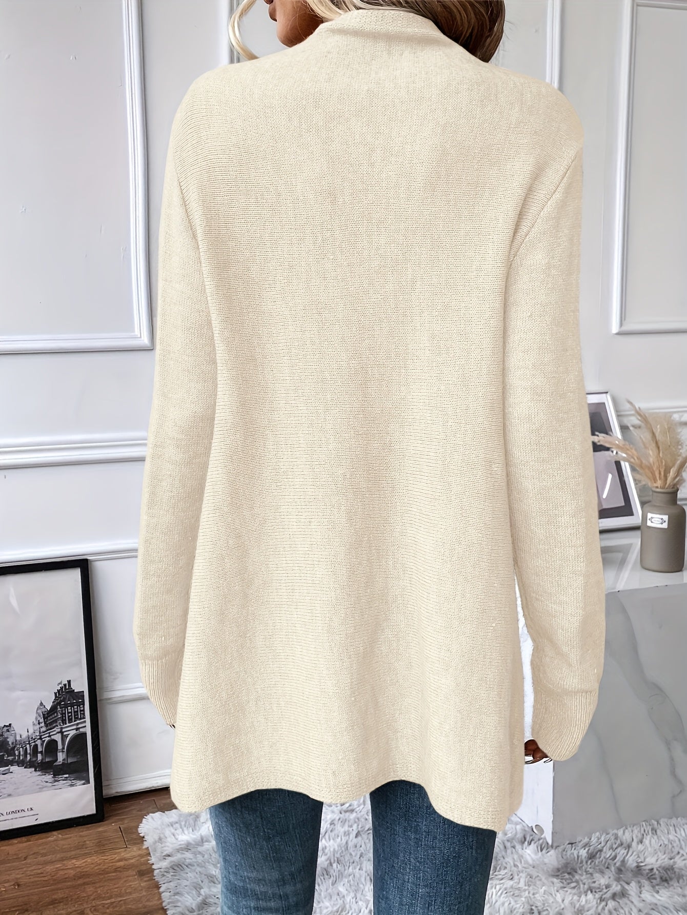 Chal decorativo con flecos y borlas – Cuello drapeado elegante