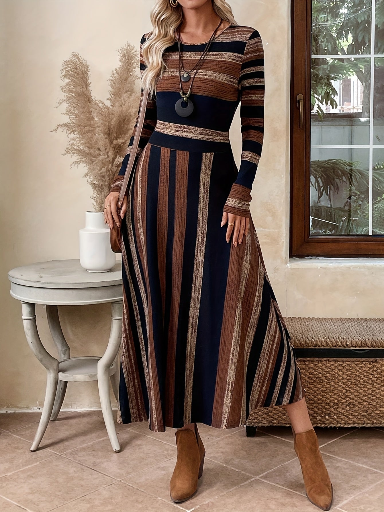 Vestido largo elegante de mujer