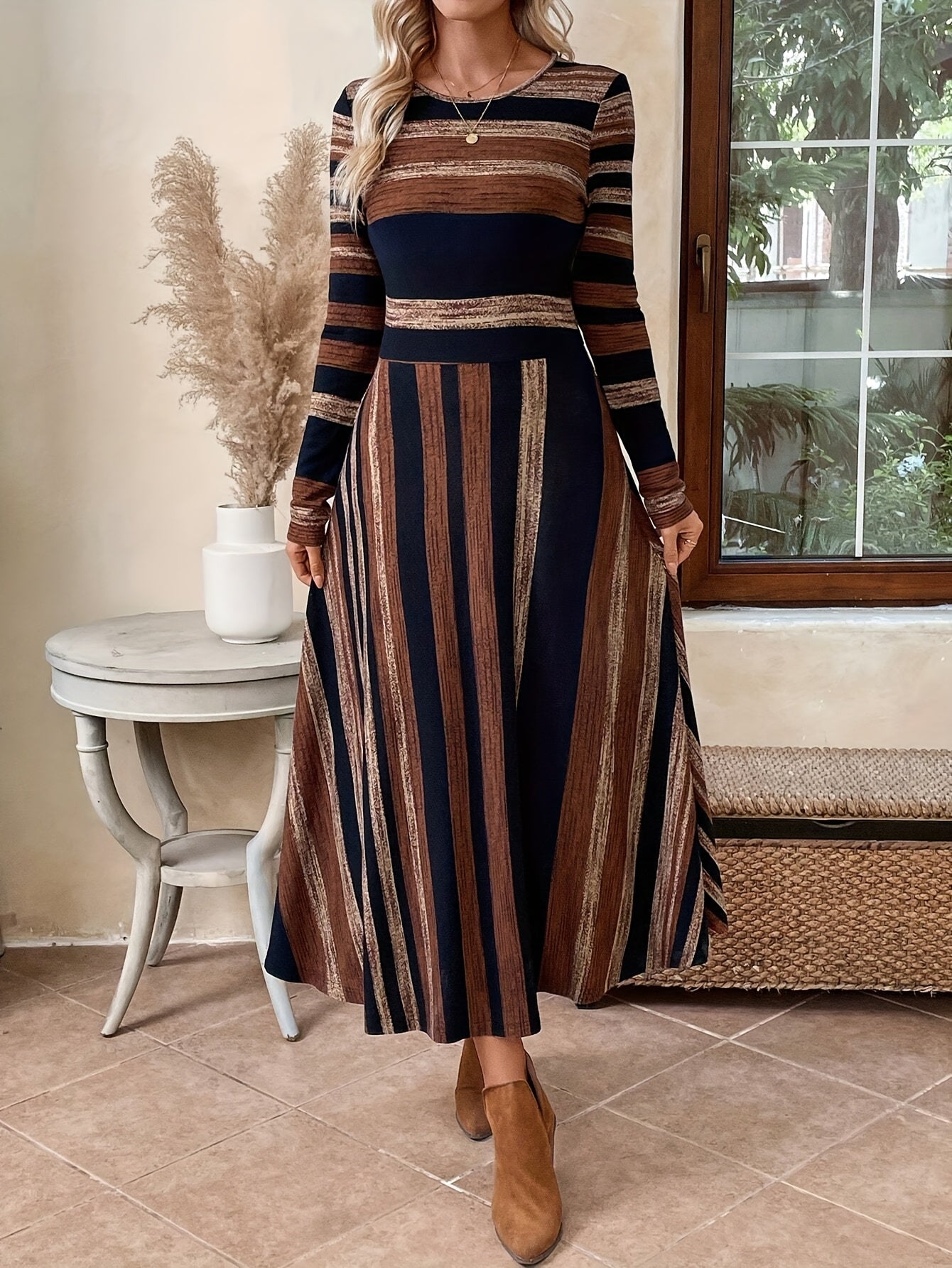 Vestido largo elegante de mujer