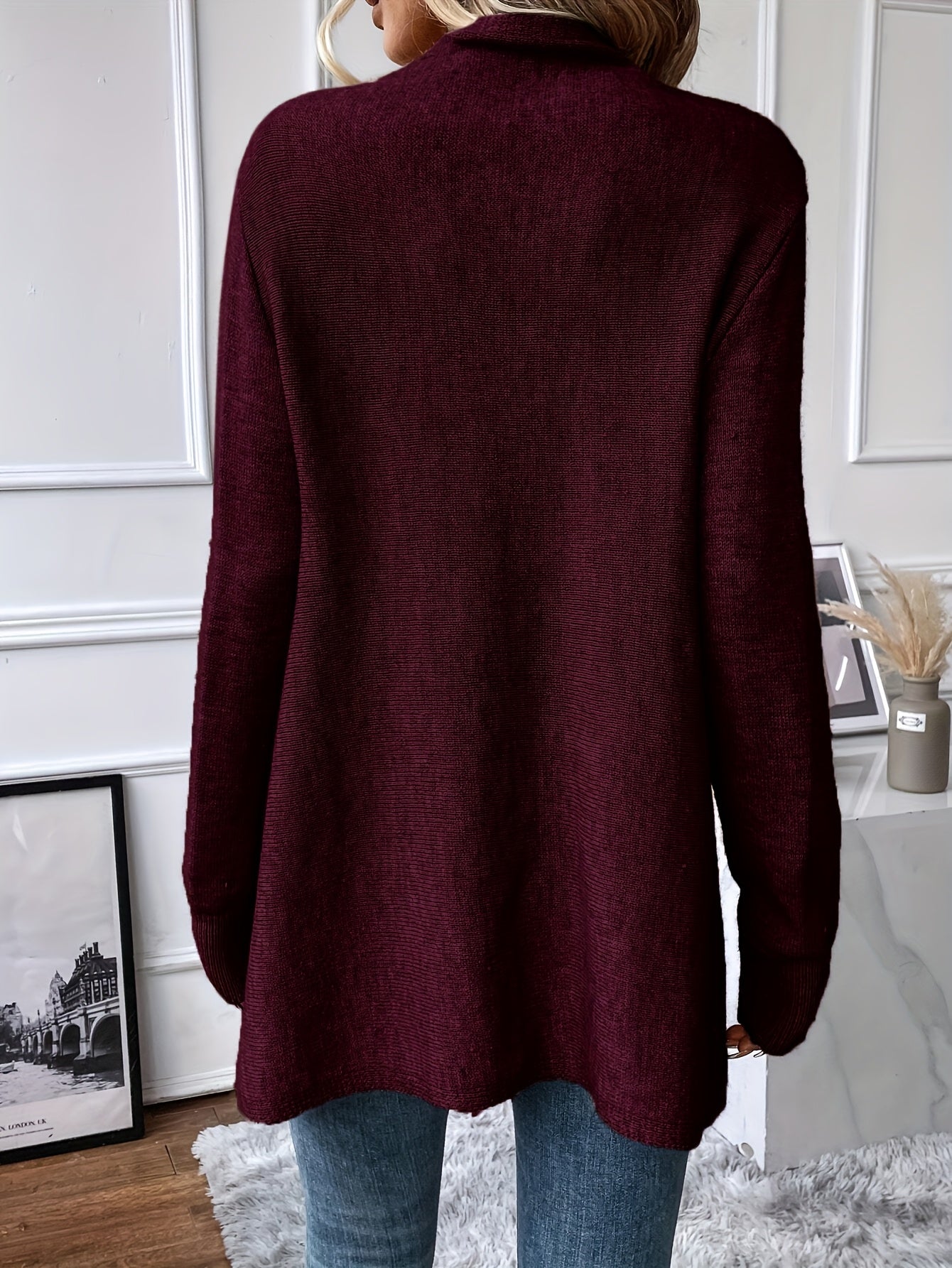 Chal decorativo con flecos y borlas – Cuello drapeado elegante